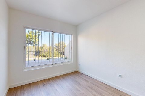 Bungalow à vendre à Alicante, Espagne, 85 m2 No. 165977 - photo 25