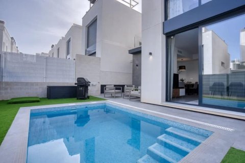 Dom w La Florida, Alicante, Hiszpania 3 sypialnie, 140 mkw. nr 144014 – zdjęcie 3