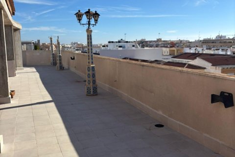 Attico in vendita a Torrevieja, Alicante, Spagna 3 camere da letto, 200 mq. N° 144018 - foto 16