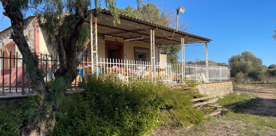 Finca i Aspe, Alicante, Spanien 3 sovrum, 155 kvm. Nr. 149987