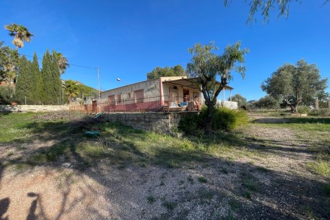 Finca till salu i Aspe, Alicante, Spanien 3 sovrum, 155 kvm. Nr. 149987 - foto 9