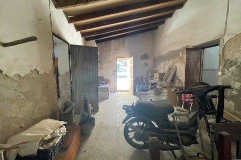 Finca till salu i Elche, Alicante, Spanien 6 sovrum, 450 kvm. Nr. 149988 - foto 29