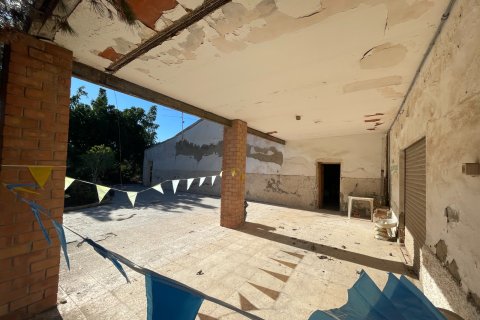 Finca till salu i Elche, Alicante, Spanien 6 sovrum, 450 kvm. Nr. 149988 - foto 16