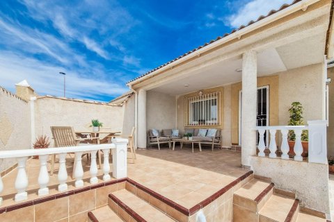 Сasa en venta Torrevieja, Alicante, España 2 dormitorios,  No. 138458 - foto 15