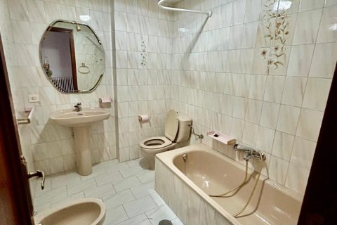 Penthouse for sale in La Baneza, Leon, Spain 3 bedrooms, 153 sq.m. No. 185255 - photo 15