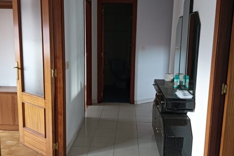 Penthouse for sale in La Baneza, Leon, Spain 3 bedrooms, 153 sq.m. No. 185255 - photo 14