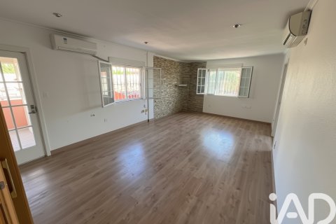 Продажа дома в Торревьеха, Аликанте, Испания 3 спальни, 930м2 №187839 - фото 2