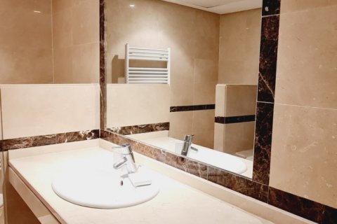 Apartment for sale in Marbella, Malaga, Spain 1 bedroom, 73 sq.m. No. 187841 - photo 19