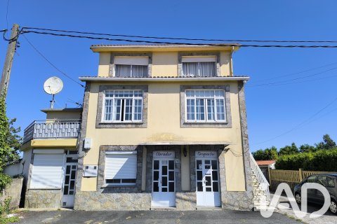 Casa a Valdovino, A Coruna, Spagna 9 camere da letto, 658 mq. N° 187840