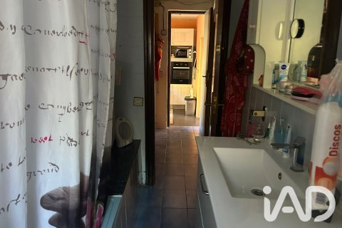 Продажа дома в Ла-Бисбаль-дель-Пенедес, Таррагона, Испания 3 спальни, 71м2 №188056 - фото 17