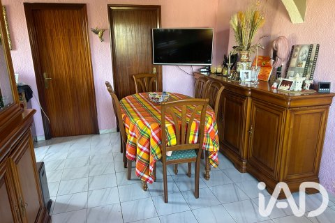 Продажа дома в Ла-Бисбаль-дель-Пенедес, Таррагона, Испания 3 спальни, 71м2 №188056 - фото 8