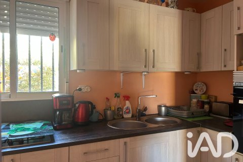 Продажа дома в Ла-Бисбаль-дель-Пенедес, Таррагона, Испания 3 спальни, 71м2 №188056 - фото 11