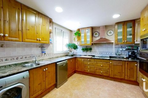 Продажа дома в Эль Монтмелл, Таррагона, Испания 3 спальни, 234м2 №153991 - фото 6