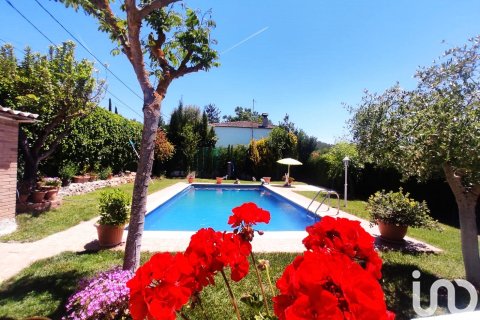 Продажа дома в Эль Монтмелл, Таррагона, Испания 3 спальни, 234м2 №153991 - фото 2