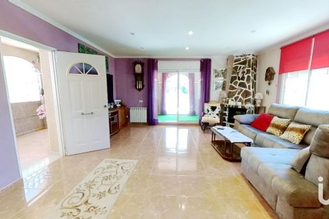 Продажа дома в Эль Монтмелл, Таррагона, Испания 3 спальни, 234м2 №153991 - фото 4