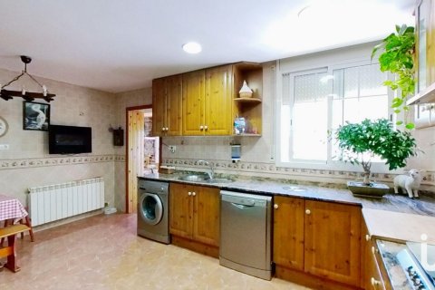 Продажа дома в Эль Монтмелл, Таррагона, Испания 3 спальни, 234м2 №153991 - фото 9