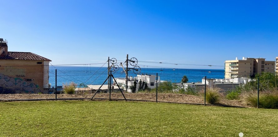 Lägenhet i Fuengirola, Malaga, Spanien 2 sovrum, 80 kvm. Nr. 153992