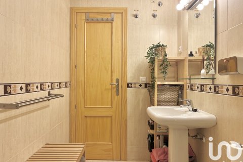 Lägenhet till salu i Fuengirola, Malaga, Spanien 2 sovrum, 80 kvm. Nr. 153992 - foto 18