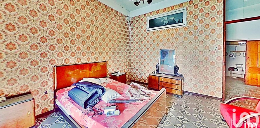 Dom w Xixona, Alicante, Hiszpania 9 sypialni, 480 mkw. nr 153990