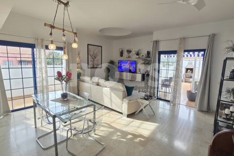 Ático en Tenerife, España 2 dormitorios, 103 m2 No. 149480