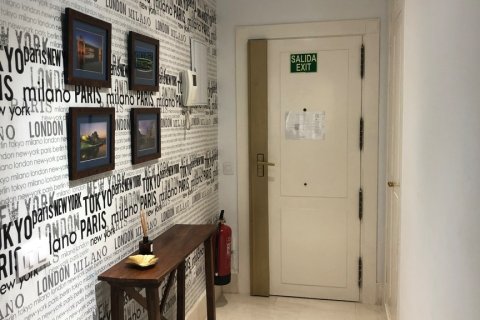 Аренда квартиры в Мадрид, Испания 3 спальни, 105м2 №149476 - фото 2