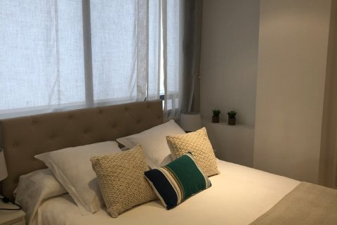 Аренда квартиры в Мадрид, Испания 3 спальни, 105м2 №149476 - фото 10