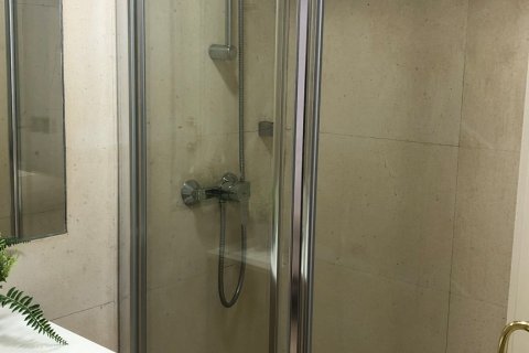 Аренда квартиры в Мадрид, Испания 3 спальни, 105м2 №149476 - фото 13