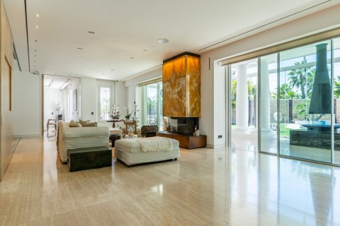 Villa in vendita a Madrid, Spagna 7 camere da letto, 1077 mq. N° 149478 - foto 5