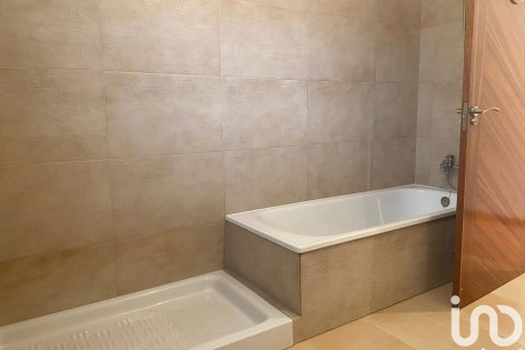 Hus till salu i El Catllar, Tarragona, Spanien 4 sovrum, 2650 kvm. Nr. 153971 - foto 17