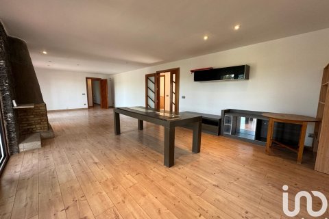 Casa a El Catllar, Tarragona, Spagna 4 camere da letto, 2650 mq. N° 153971