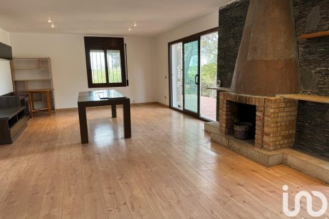 Hus till salu i El Catllar, Tarragona, Spanien 4 sovrum, 2650 kvm. Nr. 153971 - foto 7