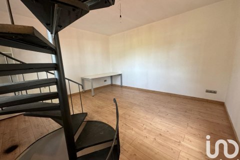 Hus till salu i El Catllar, Tarragona, Spanien 4 sovrum, 2650 kvm. Nr. 153971 - foto 30