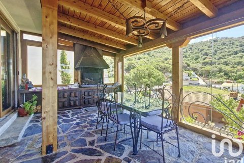 Hus till salu i Sant Fost de Campsentelles, Barcelona, Spanien 4 sovrum, 345 kvm. Nr. 153970 - foto 3