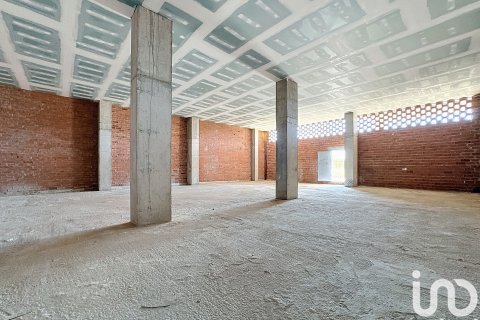 Komerciāls īpašums pārdošanā Badalona, Barcelona, Spānijā 1 istaba, 227 m2 Nr. 153968 - attēls 5