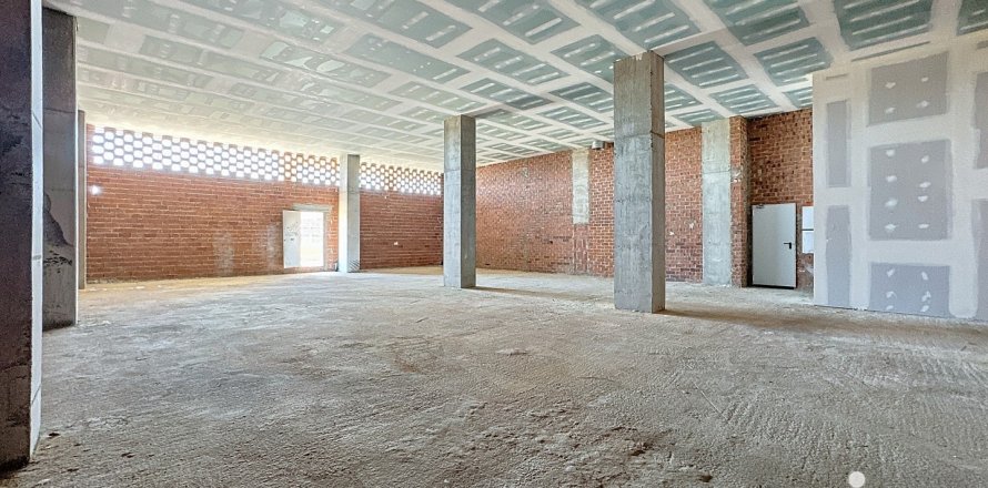 Komerciāls īpašums Badalona, Barcelona, Spānijā 1 istaba, 227 m2 Nr. 153968