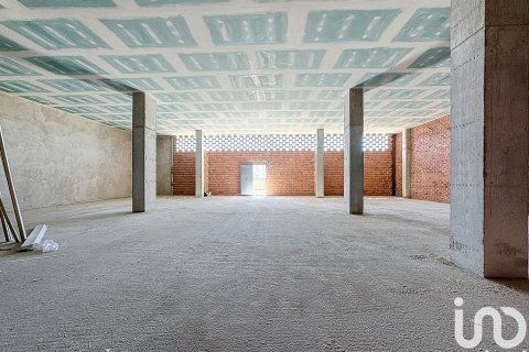 Komerciāls īpašums Badalona, Barcelona, Spānijā 1 istaba, 329 m2 Nr. 153967