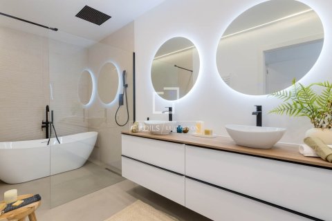 Villa for sale in Alella, Barcelona, Spain 4 bedrooms, 332 sq.m. No. 164603 - photo 14