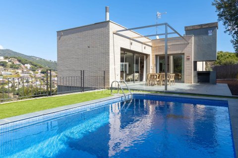 Villa for sale in Alella, Barcelona, Spain 4 bedrooms, 332 sq.m. No. 164603 - photo 29