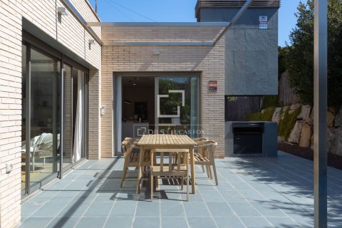 Villa for sale in Alella, Barcelona, Spain 4 bedrooms, 332 sq.m. No. 164603 - photo 30