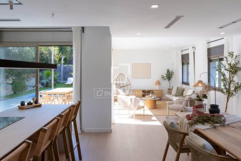 Villa for sale in Alella, Barcelona, Spain 4 bedrooms, 332 sq.m. No. 164603 - photo 5