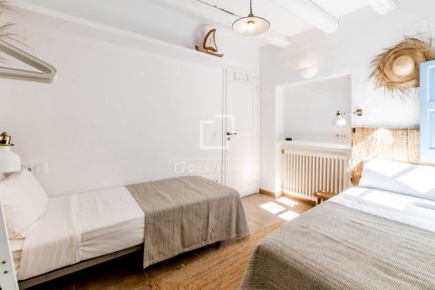 Villa for sale in Sitges, Barcelona, Spain 3 bedrooms, 125 sq.m. No. 164599 - photo 26