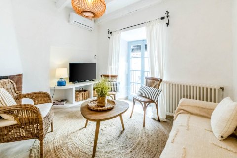 Villa for sale in Sitges, Barcelona, Spain 3 bedrooms, 125 sq.m. No. 164599 - photo 4