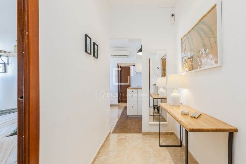 Huoneisto myytävänä Barcelona, Espanja, 2 makuuhuonetta, 60 m2 No. 164600 - kuva 23