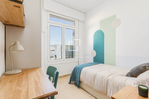 Huoneisto myytävänä Barcelona, Espanja, 2 makuuhuonetta, 60 m2 No. 164600 - kuva 29