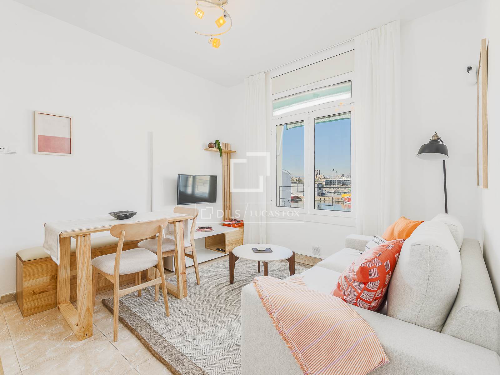 Lägenhet i Barcelona, Spanien 2 sovrum, 48 kvm. Nr. 164600