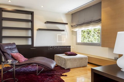 Villa à louer à Barcelona, Espagne, 6 chambres, 678 m2 No. 164605 - photo 13