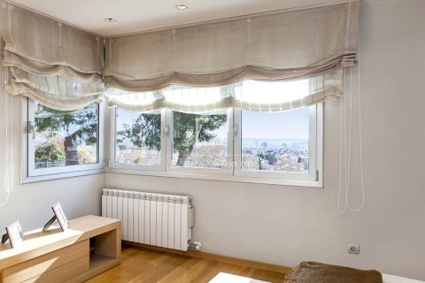 Villa à louer à Barcelona, Espagne, 6 chambres, 678 m2 No. 164605 - photo 22