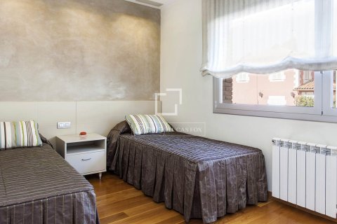 Villa à louer à Barcelona, Espagne, 6 chambres, 678 m2 No. 164605 - photo 27