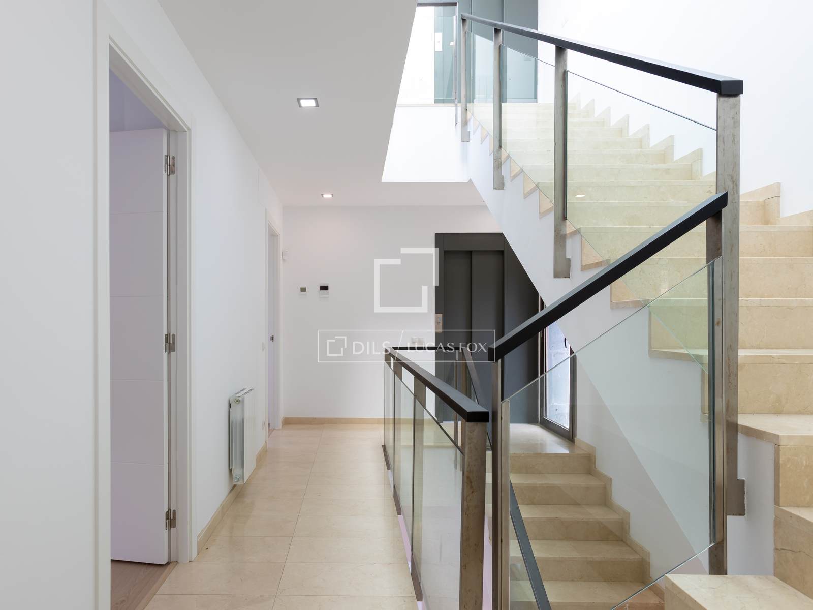 Villa a Alella, Barcelona, Spagna 4 camere da letto, 330 mq. N° 164601