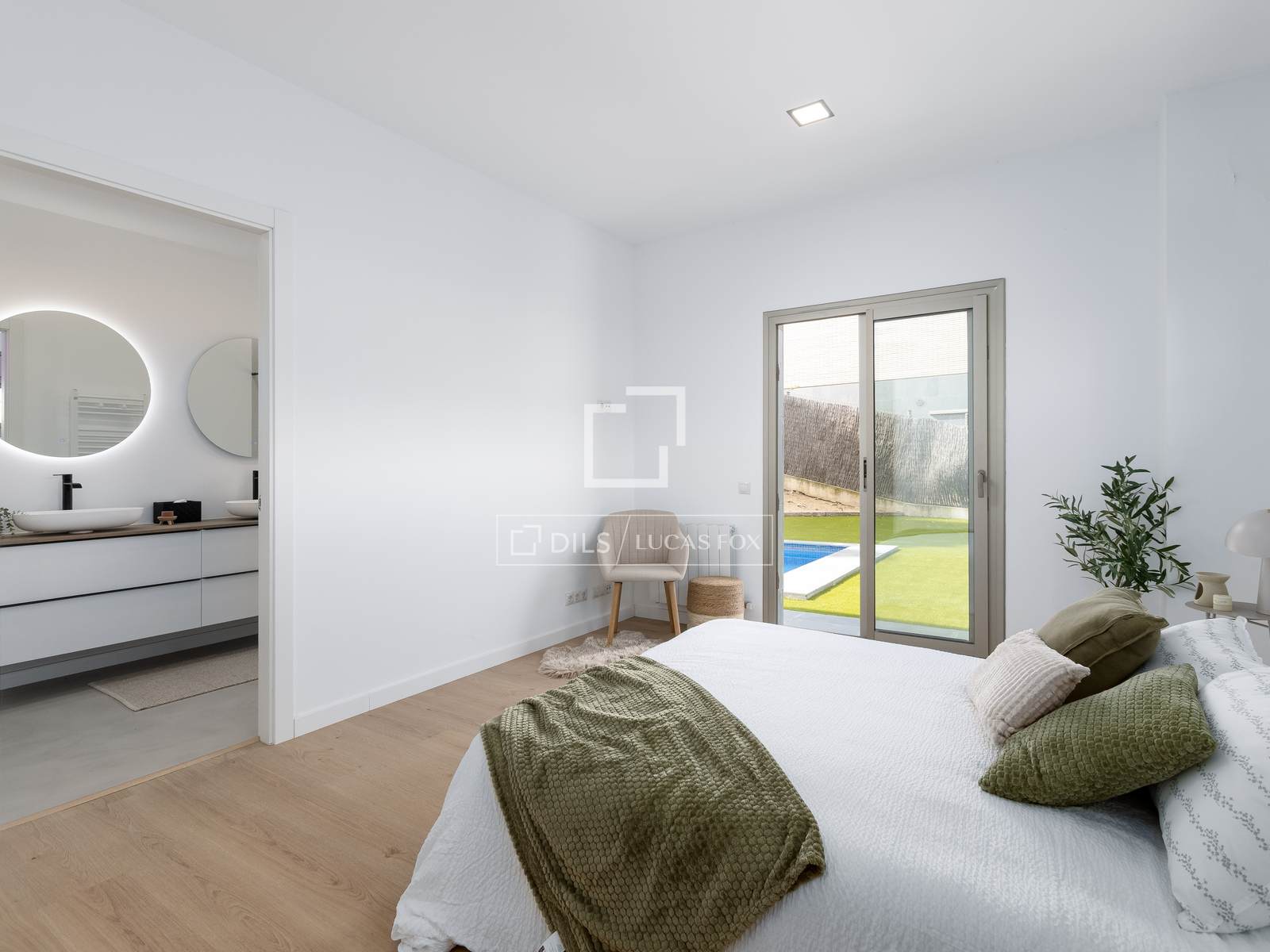 Villa a Alella, Barcelona, Spagna 4 camere da letto, 330 mq. N° 164601